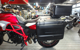 BMW F700GS 2016 0B01