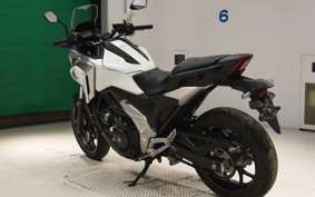 HONDA NC750X DCT 2018 RH09