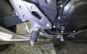 SUZUKI GSX250 R