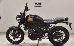 YAMAHA XSR155