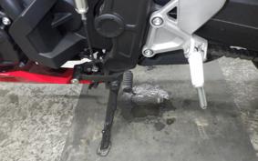 HONDA CBR650R E-Clutch 2025 RH17