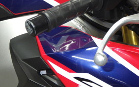 HONDA CBR1000RR GEN 3 SPECIAL 2017 SC77