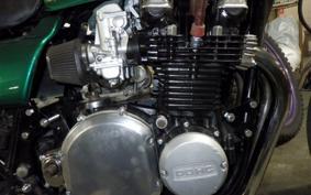 KAWASAKI Z1000 KZT00A