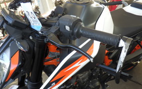 KTM 890 DUKE R 2021