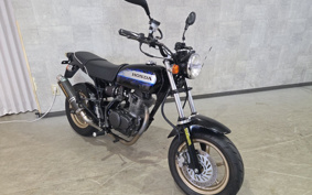 HONDA Ape100 TypeD HC13
