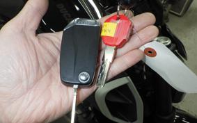 DUCATI DIAVEL V4 2025