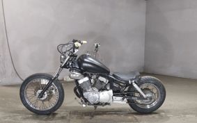 YAMAHA VIRAGO 250 3DM