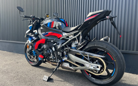 BMW M1000R 2025 0P51