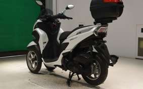 YAMAHA TRICITY 125 SE82J