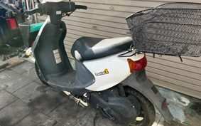 SUZUKI LET's 4 CA45A