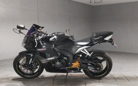 HONDA CBR600RR PC40
