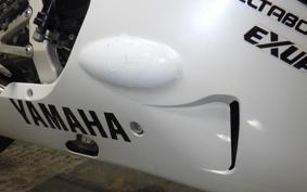 YAMAHA YZF-R1 1999
