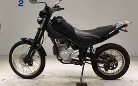 YAMAHA TRICKER DG16J