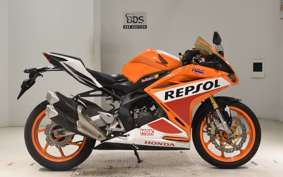 HONDA CBR250RR 2011 MC51