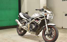 SUZUKI BANDIT 250 V Type GJ77A