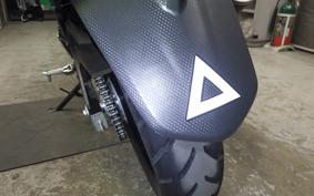 SUZUKI GSX-S125 2000 DL32B