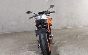 KTM 1290 SUPER  DUKE R 2022 V3940