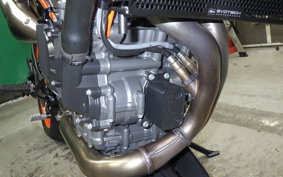 KTM 890 DUKE R 2022
