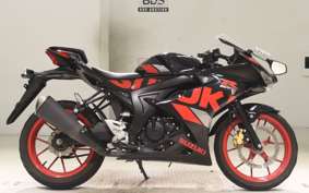 SUZUKI GSX-R125 DL33B