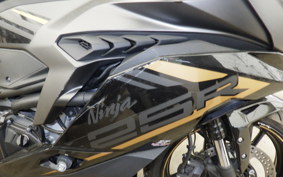 KAWASAKI ZX-25R ZX250E