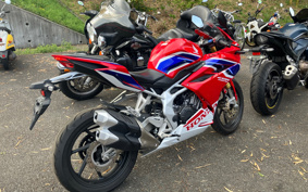 HONDA CBR250RR MC51