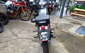 YAMAHA YB125 PCJL