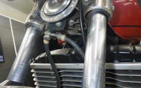 SUZUKI GT750 GT750