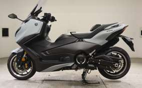 YAMAHA T-MAX 560 T 2025 SJ21J
