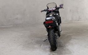 KAWASAKI GPZ400R ZX400D