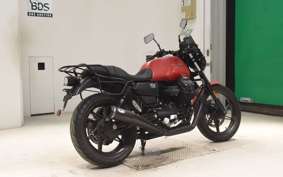 MOTO GUZZI V7 STONE 2023