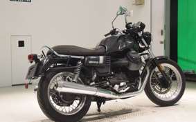 MOTO GUZZI V7 3 SPECIAL 2021