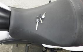 SUZUKI Vｽﾄﾛｰﾑ650A 2013 VP56A