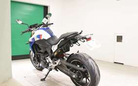 BMW F900R 2024