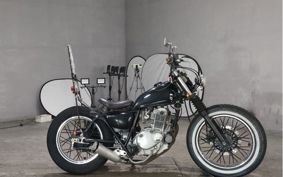 SUZUKI GLASS TRACKER BIG BOY NJ4BA