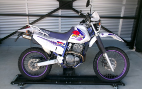 YAMAHA TT250RRAID 4WA