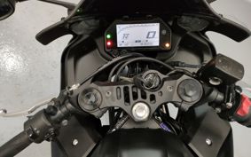 YAMAHA YZF-R25 RG43J