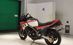 YAMAHA FZ750 1986 1FM