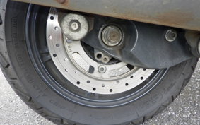 SUZUKI SKYWAVE 200 (Burgman 200)