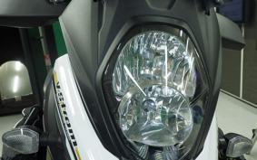 SUZUKI DL650 ( V-Strom 650 ) XTA 2022 C733A