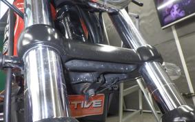 HARLEY XL883R 2005