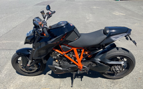 KTM 1290 SUPER DUKE R 2017 V3940