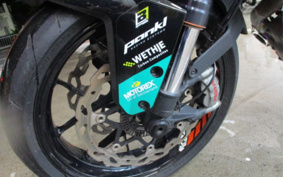 KTM 1290 SUPER DUKE R 2014 V3940