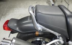 YAMAHA VMAX 2004