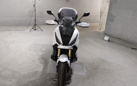 HONDA X-ADV 750 2025 RH21