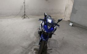 YAMAHA YZF-R25 RG10J