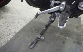 DUCATI HYPERMOTARD 820 2014