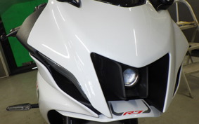 YAMAHA YZF-R7 2023 RM39J