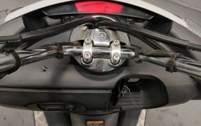 YAMAHA MAXAM250 SG17J