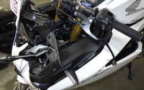 HONDA CBR250RR A MC51