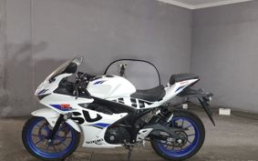 SUZUKI GSX-R125 DL33B